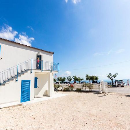 Casabianca Appartamenti نومانا المظهر الخارجي الصورة